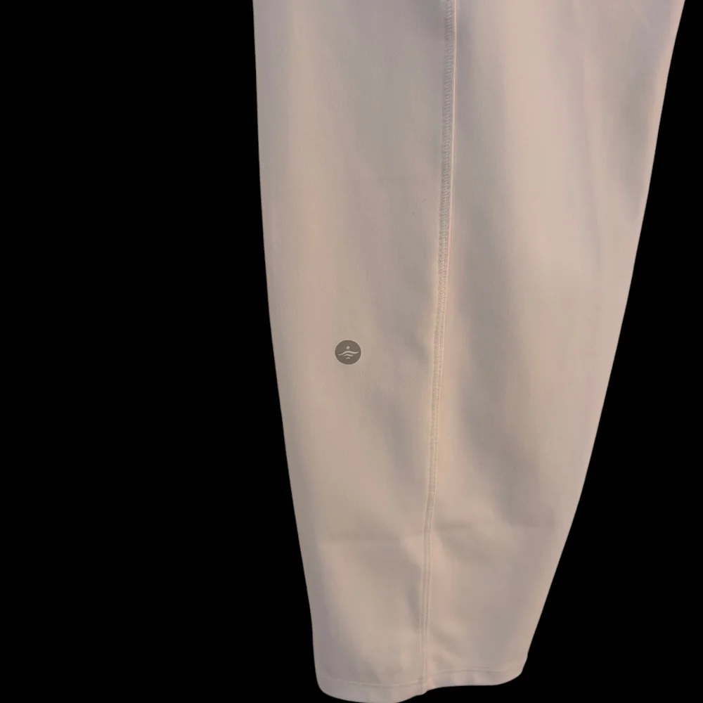 Current Product On Website!!!NWT Women's Halara White Cargo Pants - Picture 6 of 9